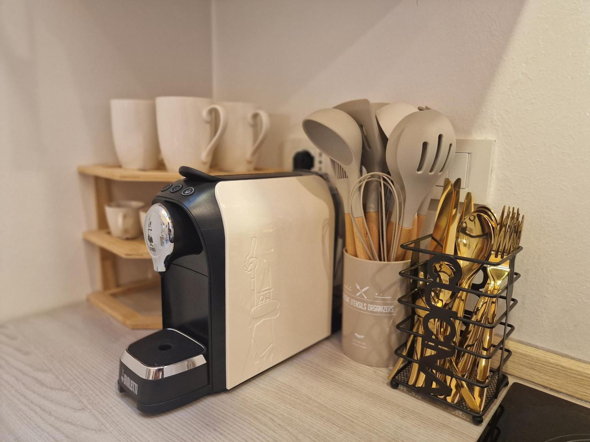 Regina Milano In Porta Romana 3 - Sky Tv, Wifi & Breakfast Box Lägenhet Exteriör bild